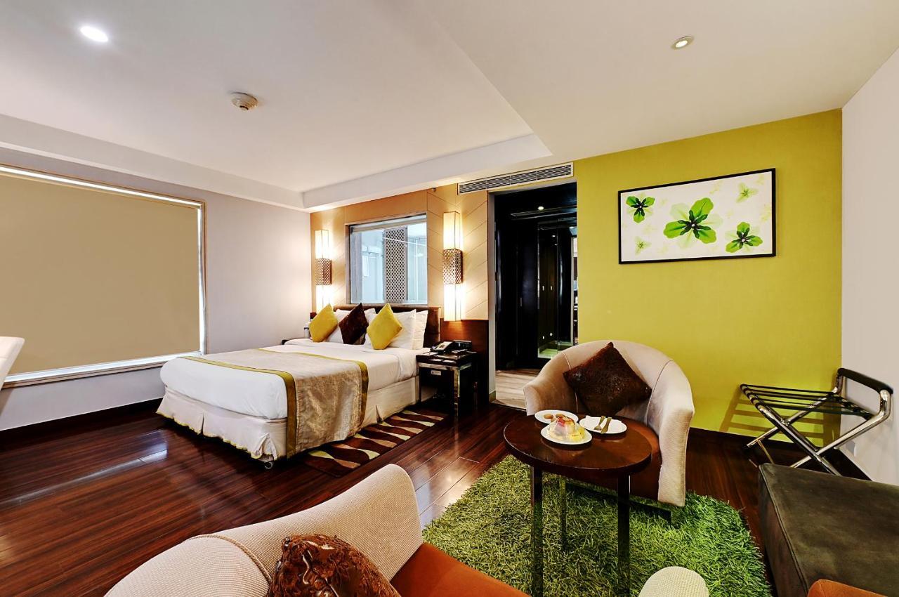 Quality Inn Gurgaon Bagian luar foto