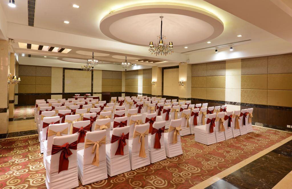 Quality Inn Gurgaon Bagian luar foto